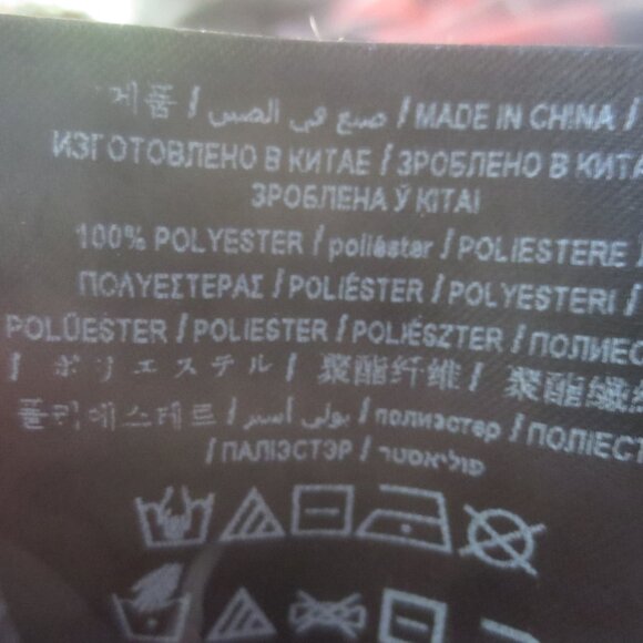 Guess Los Angeles Men's Sexy Sheer Red Rose Black Polyester T-Shirt - Size Large - Picture 13 of 13